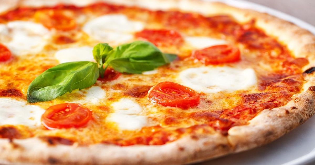 Pizza - ingredience navíc